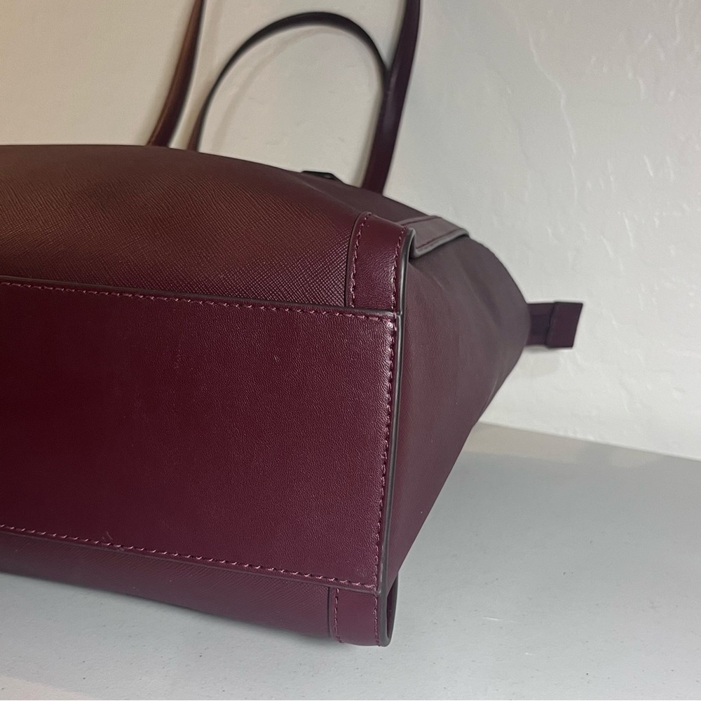 Michael Kors Leida Large Tote Bag in Oxblood NWT - Picture 8 of 12